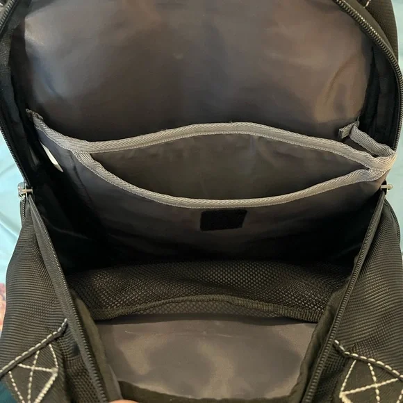 Targus Black Backpack - Picture 4 of 7